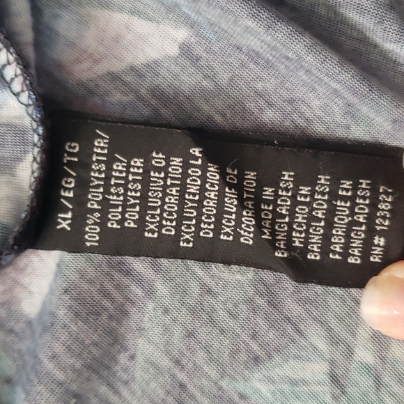 Men's Tropical Print T-Shirt - Picture 4 of 5